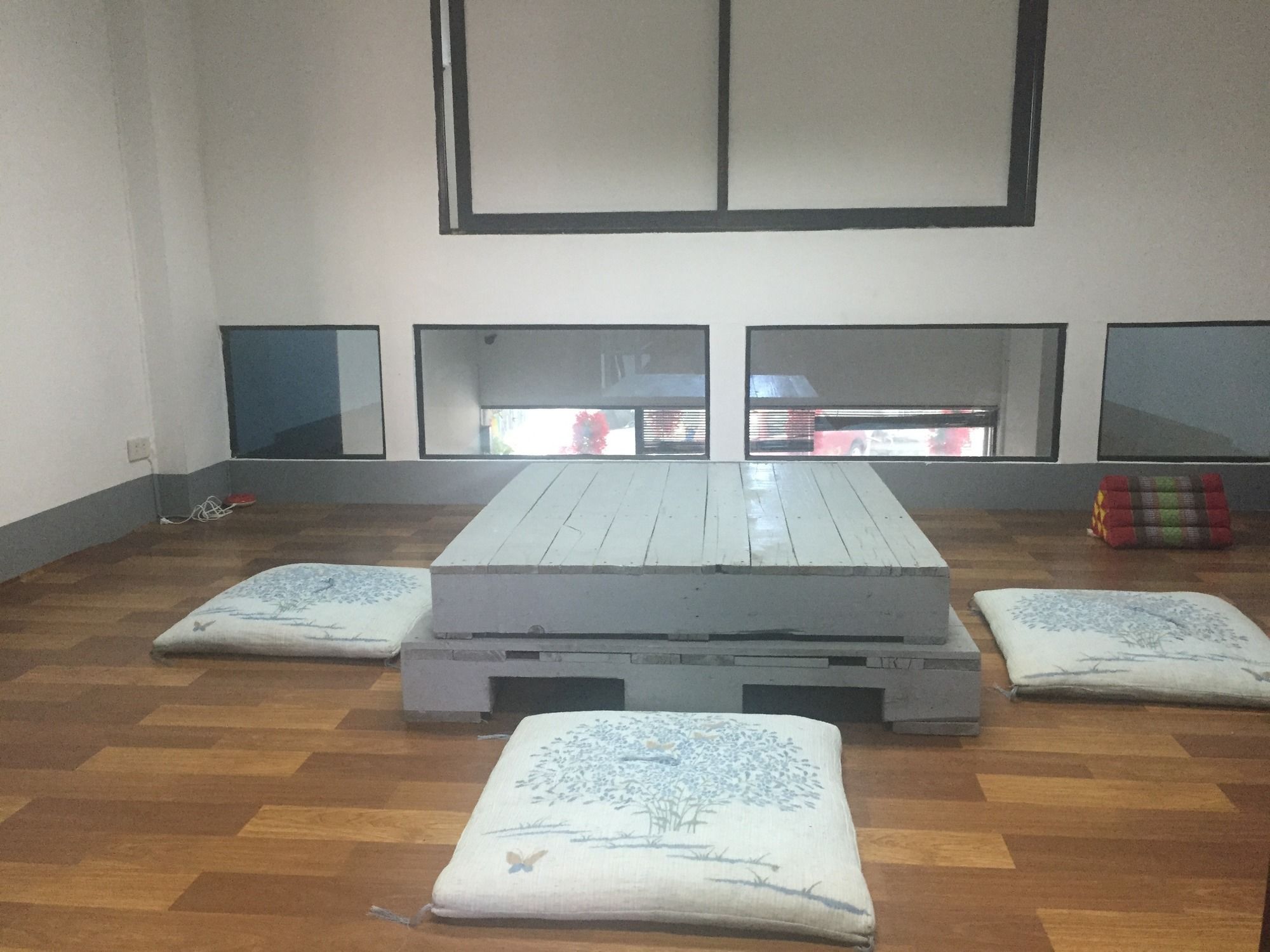 צ'יאנג מאי Zoe Hostel מראה חיצוני תמונה